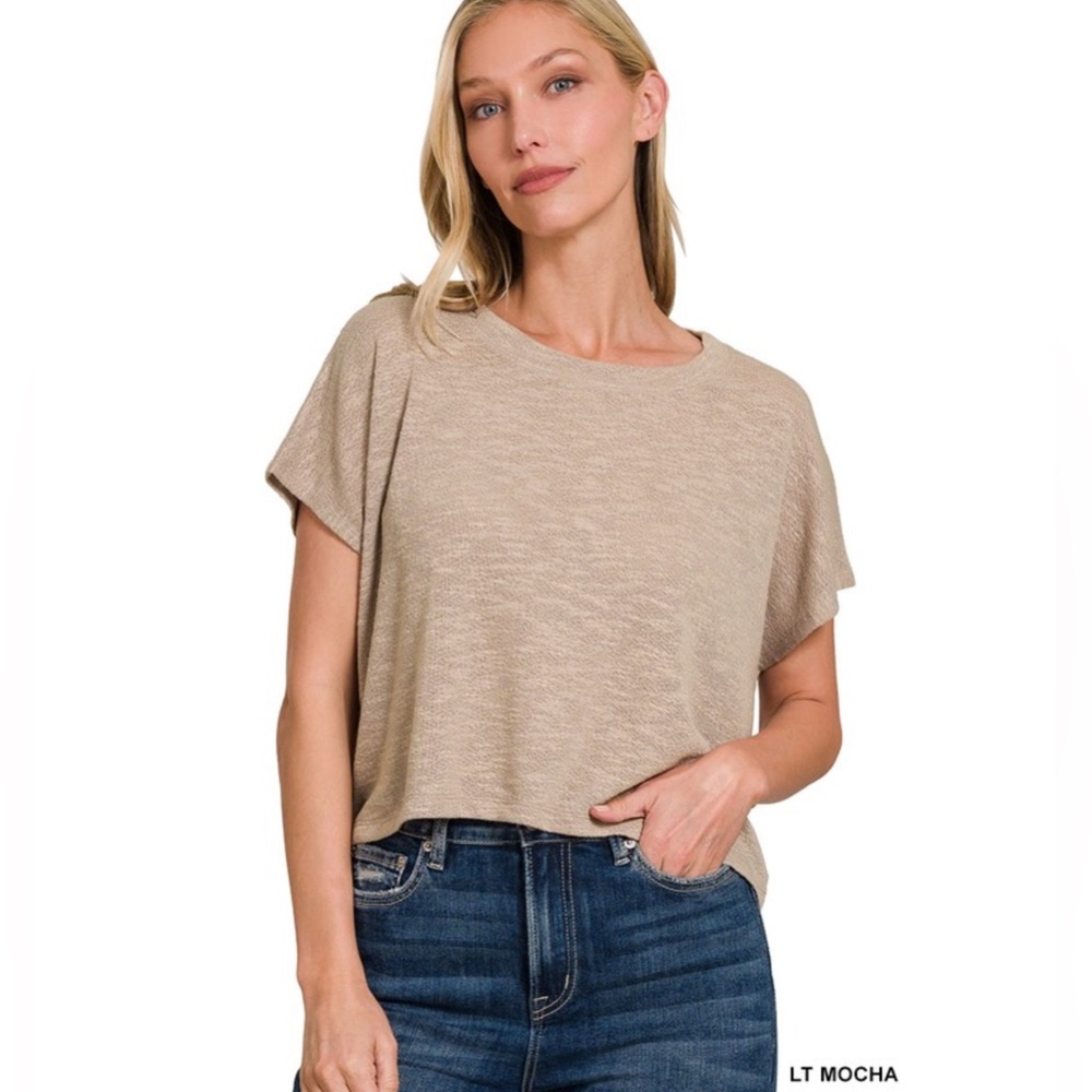 Round Neck Slub Hacci Cropped Top